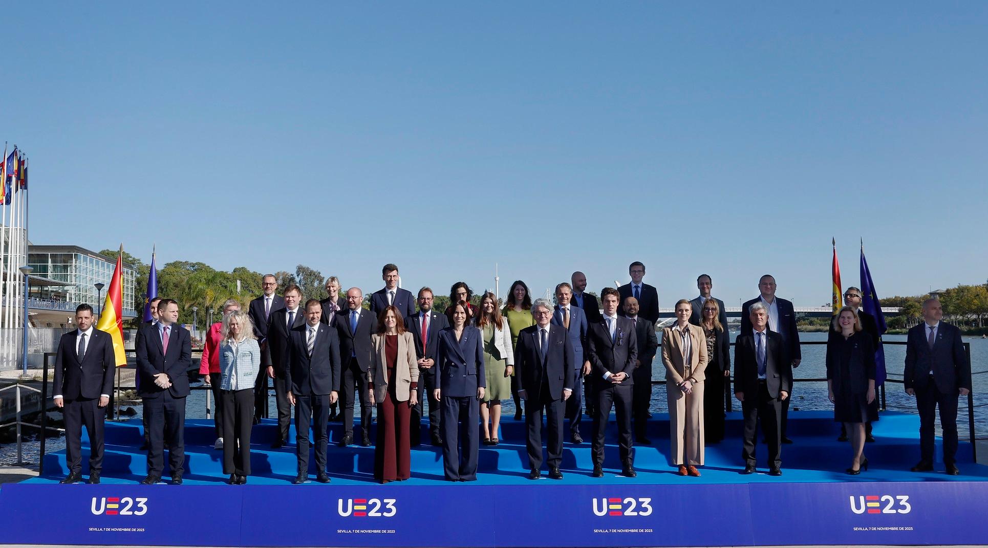 Los ministros y ministras de Espacio de la UE impulsan la cooperación espacial para mejorar la vida de la ciudadanía y avanzar en la transición digital y ecológica