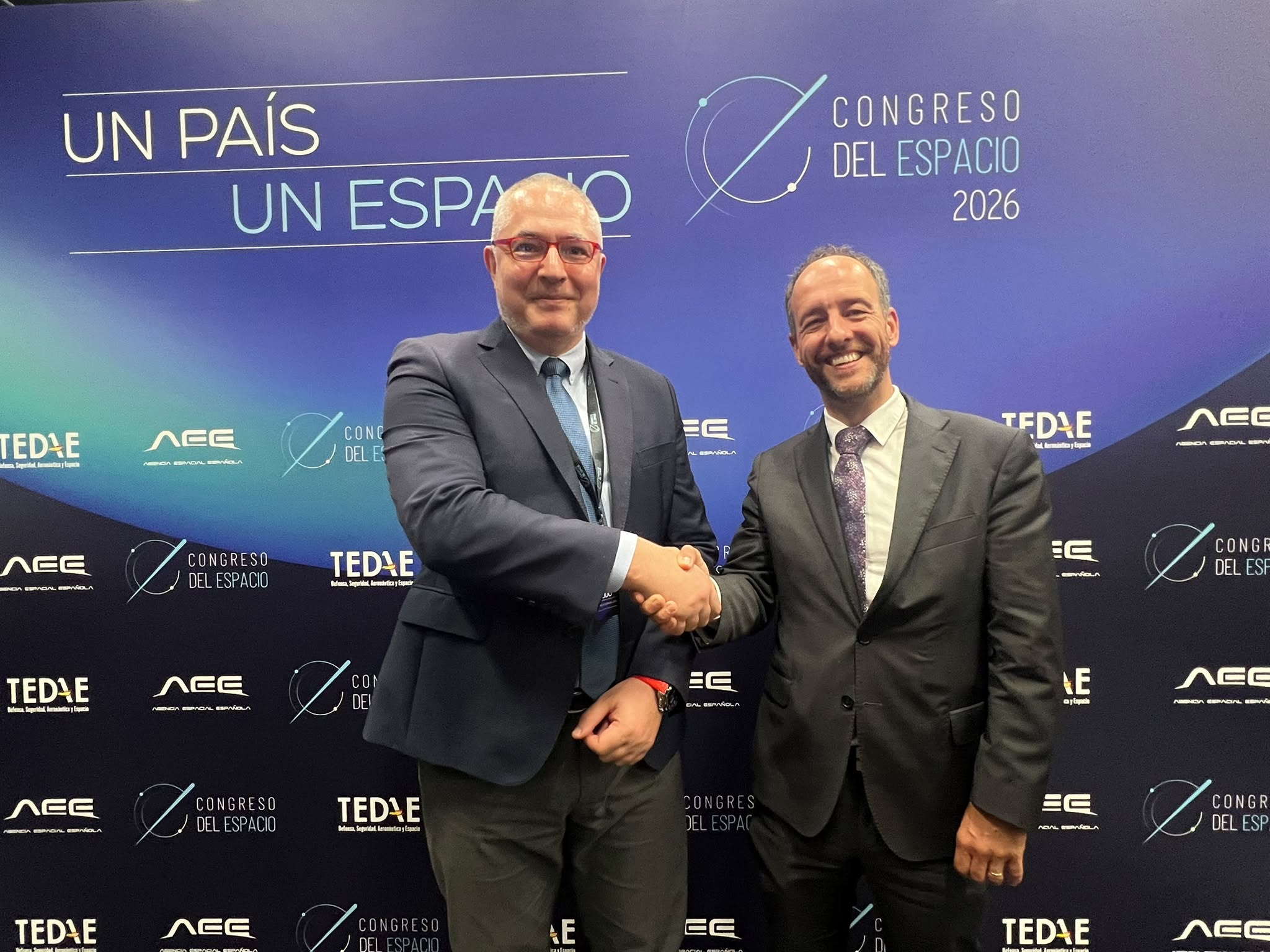 El director de la Agencia Espacial Española, Juan Carlos Cortés, y el director de EUSPA, Rodrigo da Costa.